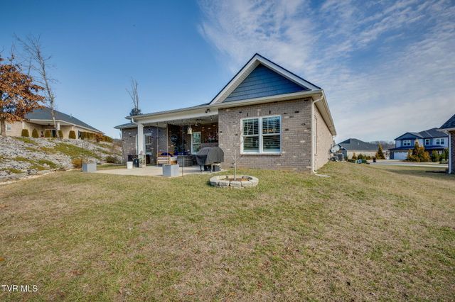 148 Mountain View Circle, Piney Flats, TN 37686