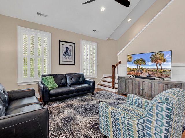 3867 Spanner Way, Murrells Inlet, SC 29576