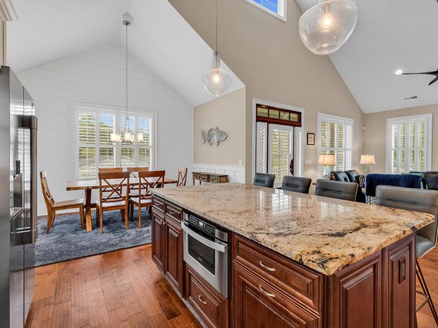 3867 Spanner Way, Murrells Inlet, SC 29576