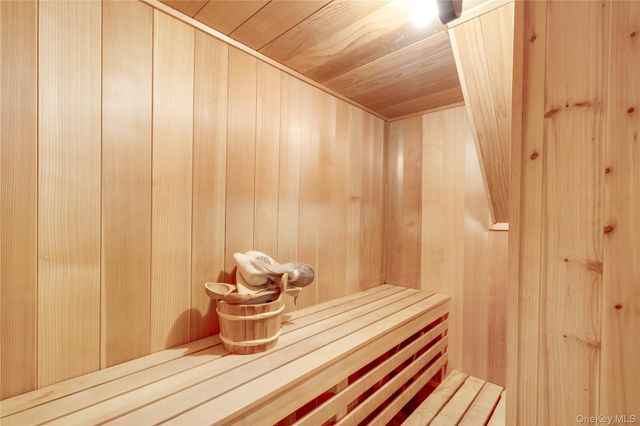 1651 W 11th Street, Brooklyn, NY 11223