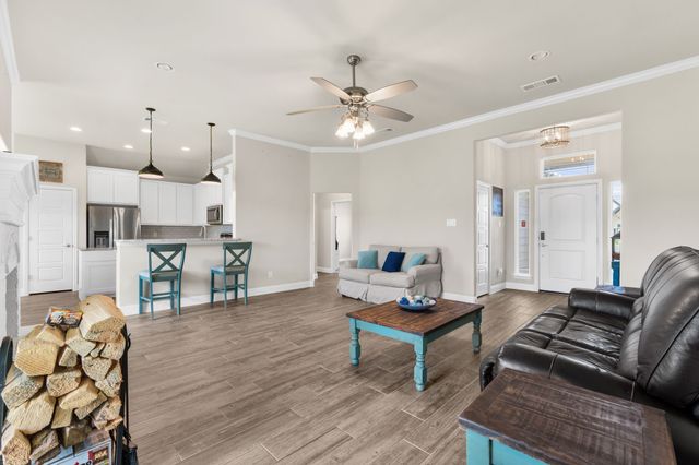 219 Bayless Avenue, Godley, TX 76044
