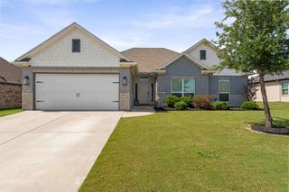 219 Bayless Avenue, Godley, TX 76044