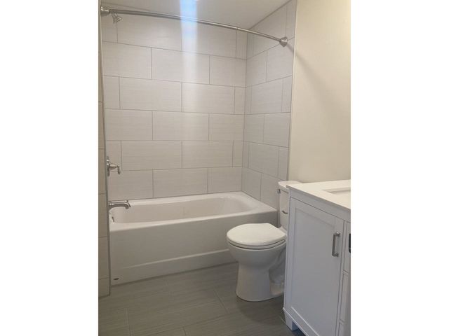 55-57 North Willard Street, Burlington, VT 05401