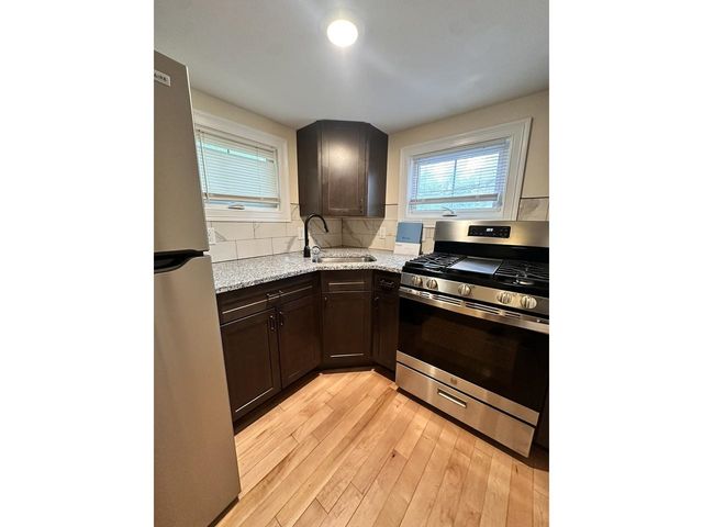 55-57 North Willard Street, Burlington, VT 05401