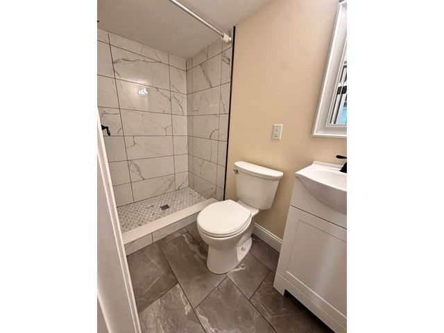 55-57 North Willard Street, Burlington, VT 05401