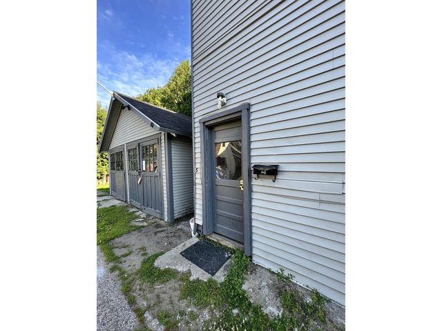 55-57 North Willard Street, Burlington, VT 05401