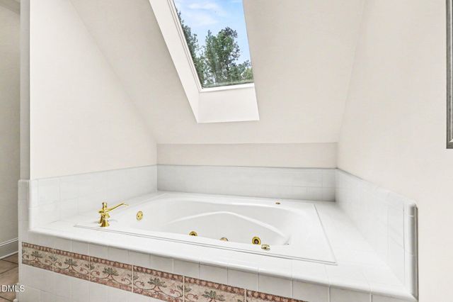 5401 Spring House Lane, Chapel Hill, NC 27516