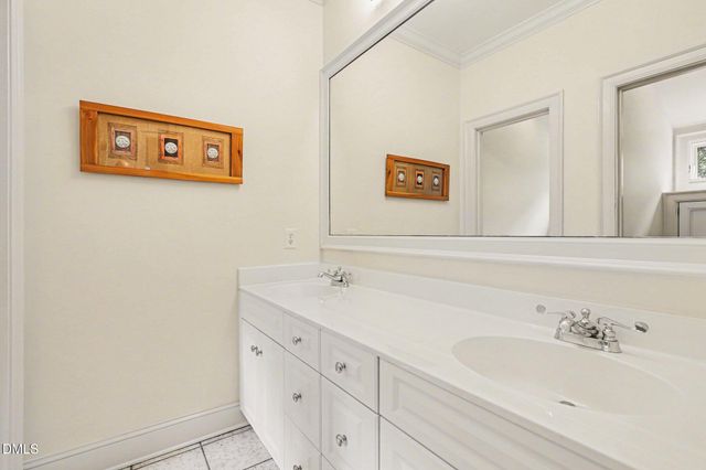 5401 Spring House Lane, Chapel Hill, NC 27516