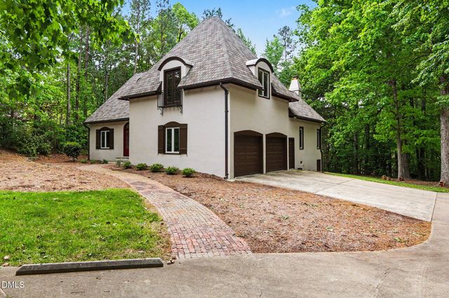 5401 Spring House Lane, Chapel Hill, NC 27516