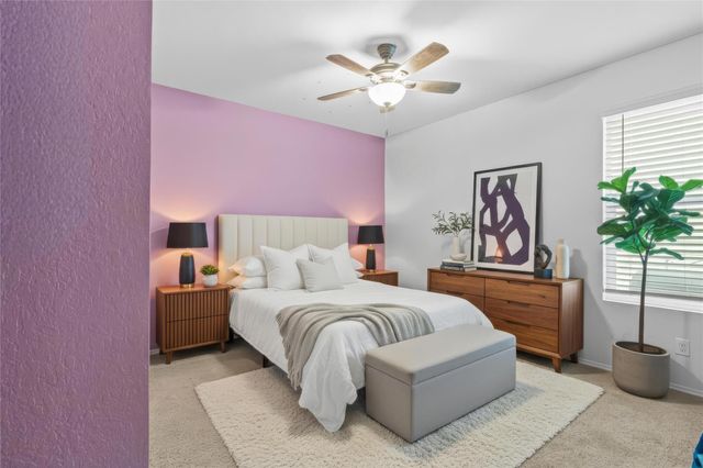 339 Euclid LN, Uhland, TX 78640