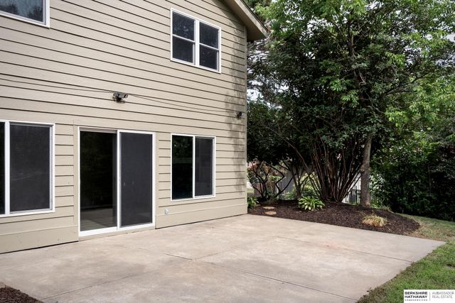1865 S 131st Avenue, Omaha, NE 68144