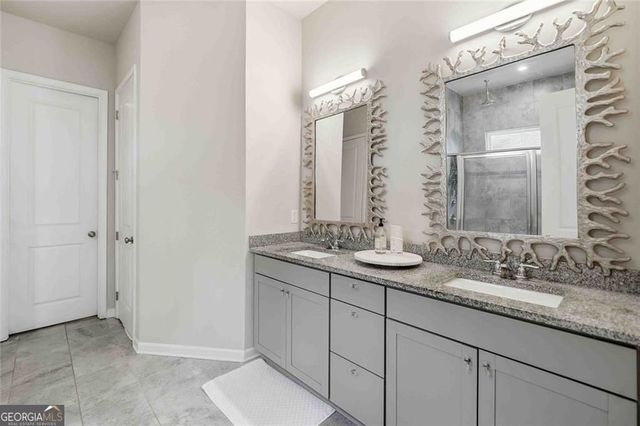 3855 Tamberly Way, Kennesaw, GA 30152