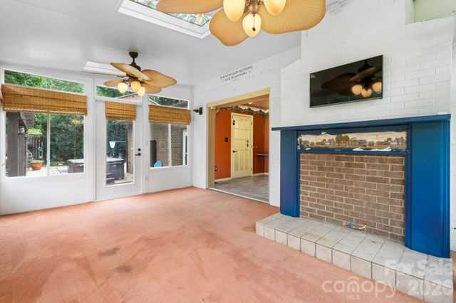 3110 Ninth Tee Drive, Newton, NC 28658