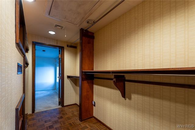 2039 East River Road, Grand Island, NY 14072