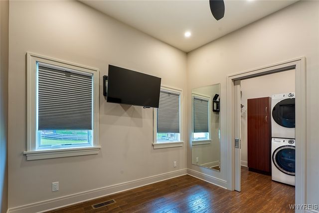 2039 East River Road, Grand Island, NY 14072