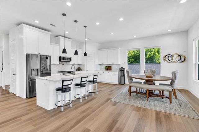2922 Seargent Street, Seabrook, TX 77586