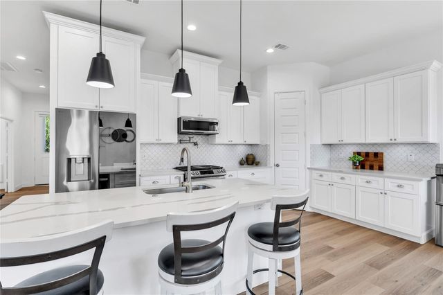2922 Seargent Street, Seabrook, TX 77586