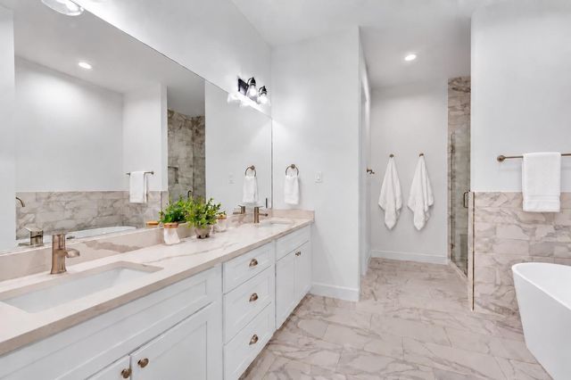 2922 Seargent Street, Seabrook, TX 77586