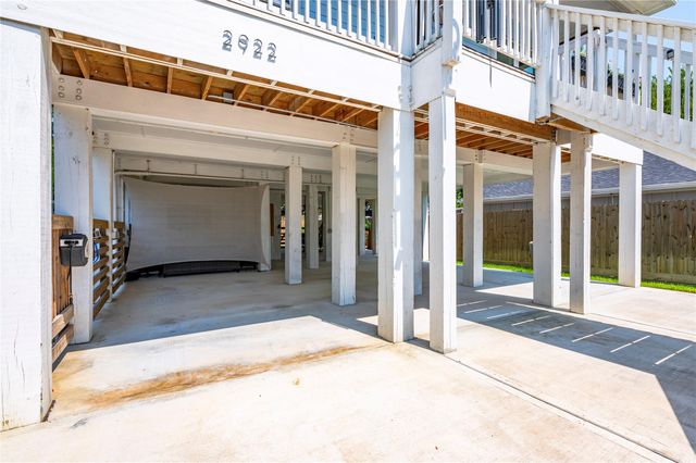 2922 Seargent Street, Seabrook, TX 77586