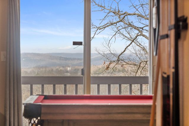 6 Oleary Drive, Kimberling City, MO 65686