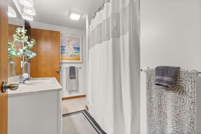 6 Oleary Drive, Kimberling City, MO 65686