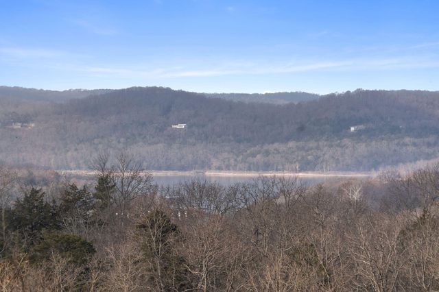 6 Oleary Drive, Kimberling City, MO 65686