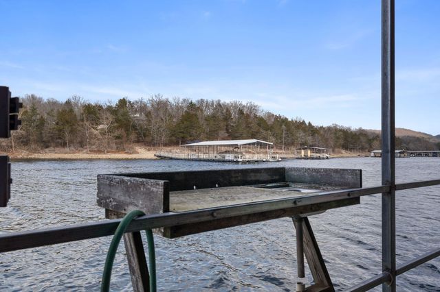 6 Oleary Drive, Kimberling City, MO 65686