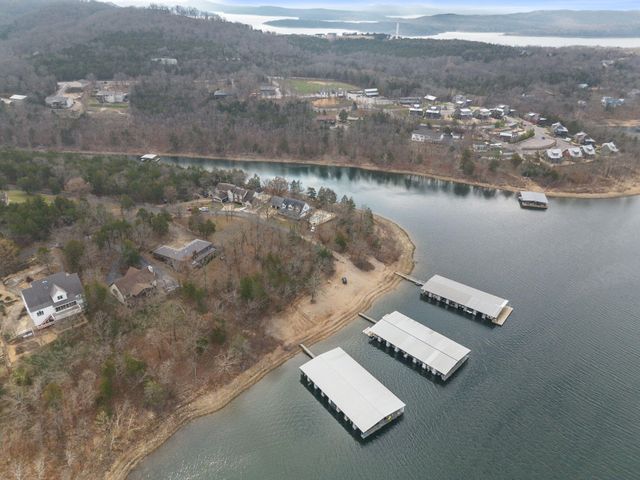 6 Oleary Drive, Kimberling City, MO 65686