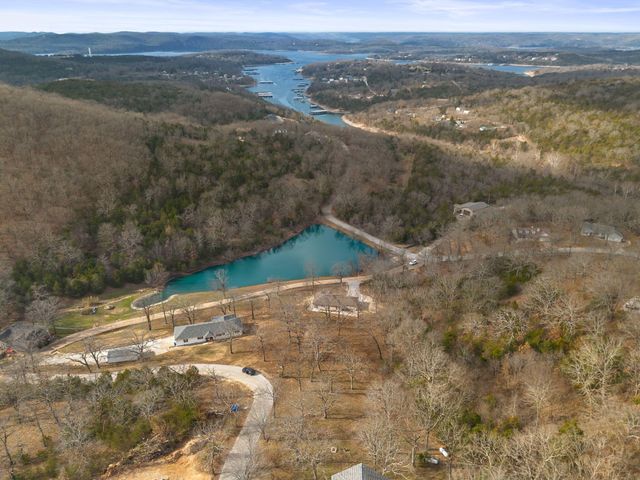 6 Oleary Drive, Kimberling City, MO 65686