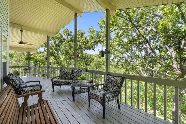 6 Oleary Drive, Kimberling City, MO 65686