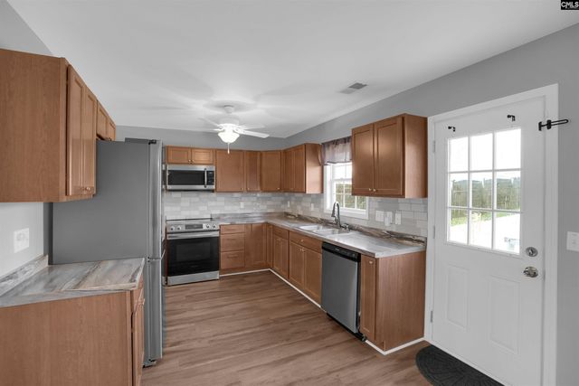 740 Applegate Ln, Columbia, SC 29209