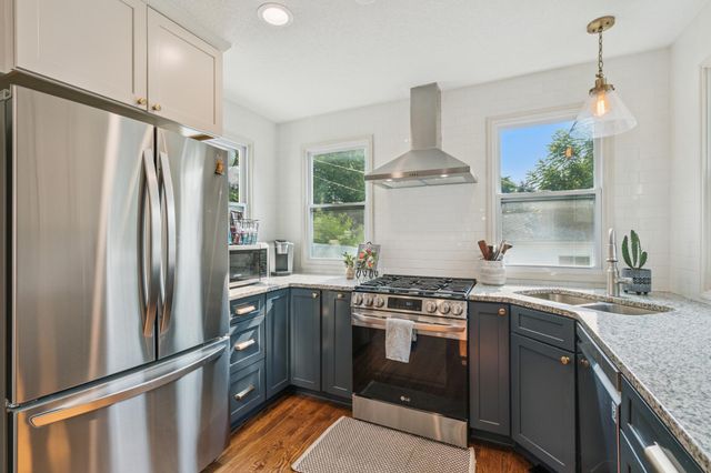 5321 40th Avenue S, Minneapolis, MN 55417