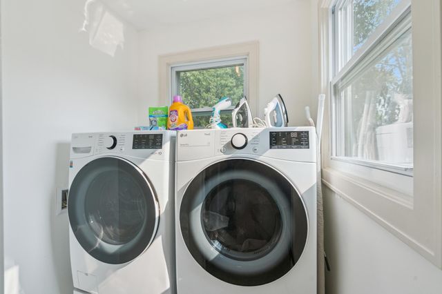 5321 40th Avenue S, Minneapolis, MN 55417