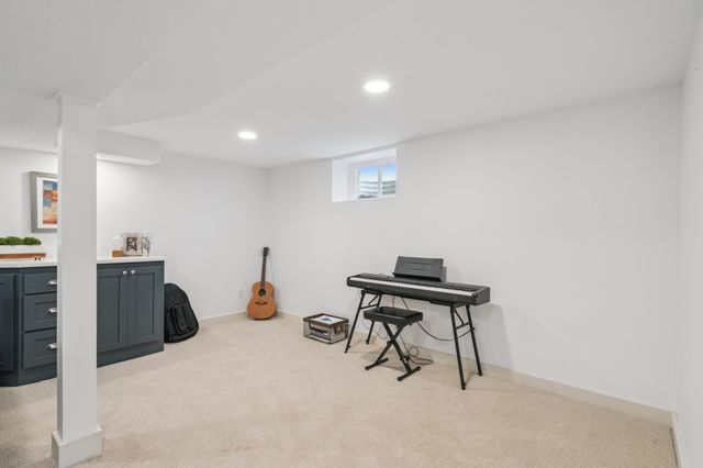 5321 40th Avenue S, Minneapolis, MN 55417