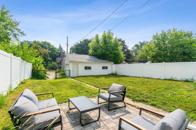 5321 40th Avenue S, Minneapolis, MN 55417