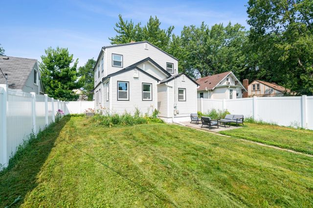 5321 40th Avenue S, Minneapolis, MN 55417