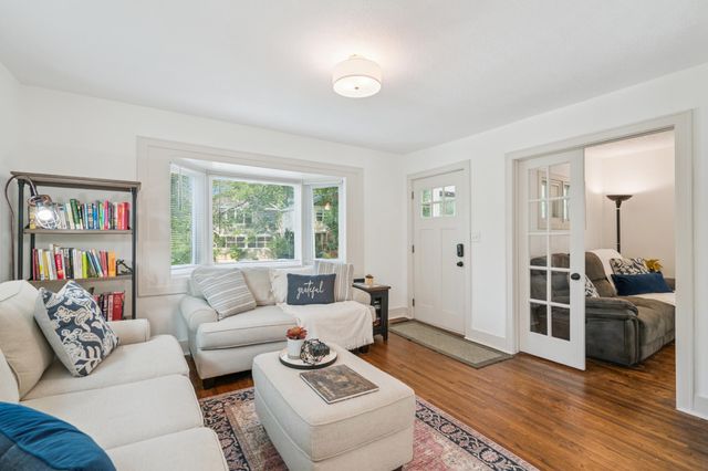 5321 40th Avenue S, Minneapolis, MN 55417