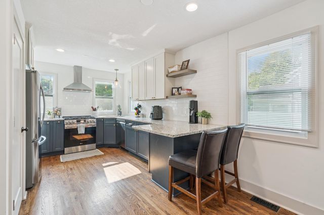 5321 40th Avenue S, Minneapolis, MN 55417