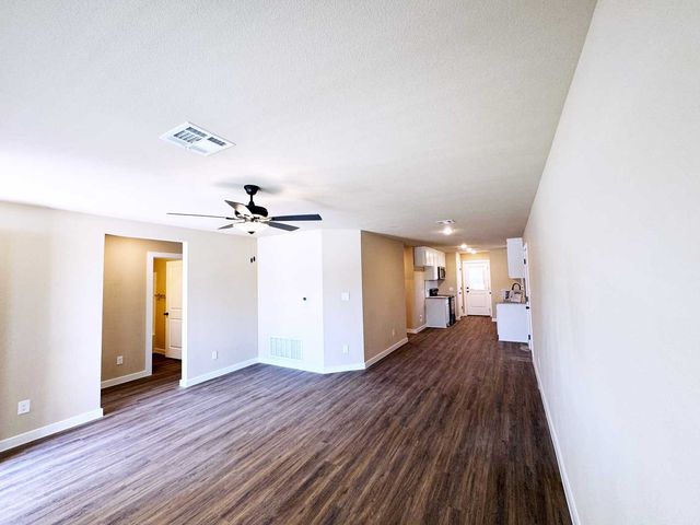 2385 Miller Street, Denison, TX 75020