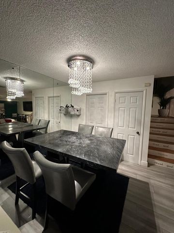 7716 77th Way, West Palm Beach, FL 33407