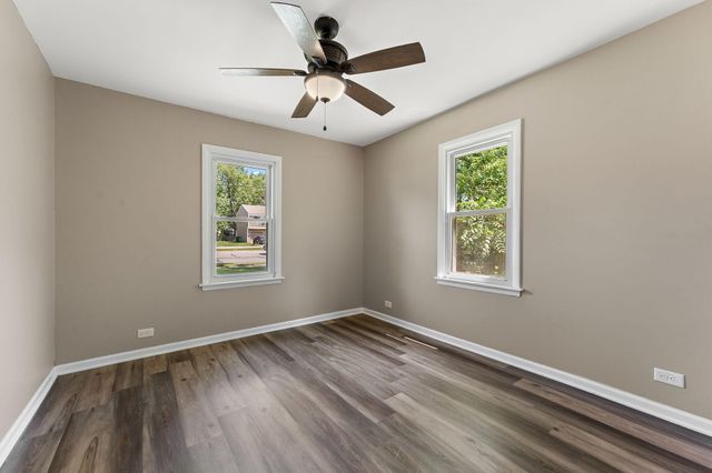 919 W 61st Avenue, Merrillville, IN 46410