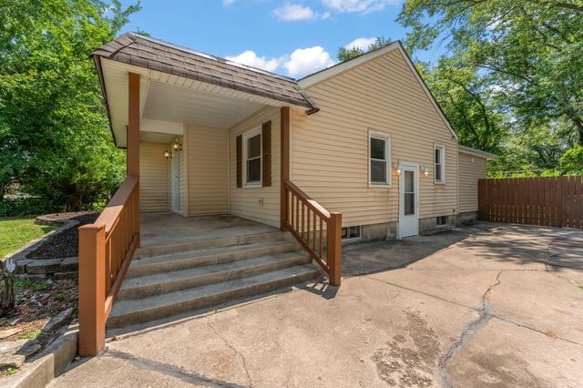 919 W 61st Avenue, Merrillville, IN 46410