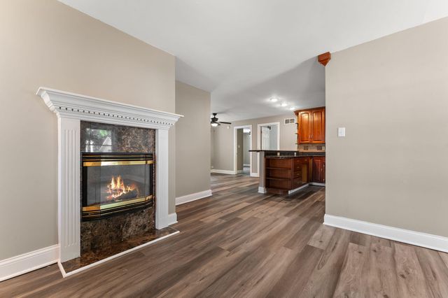 919 W 61st Avenue, Merrillville, IN 46410