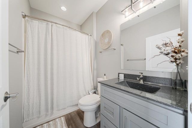 531 S SILVER FOX DRIVE, Kewaskum, WI 53040