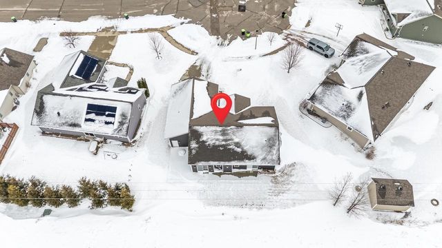 531 S SILVER FOX DRIVE, Kewaskum, WI 53040