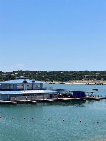 316 Lakefront DR, Point Venture, TX 78645