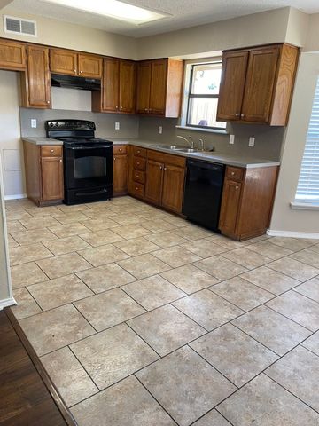 2414 PALO ALTO, Arlington, TX 76015