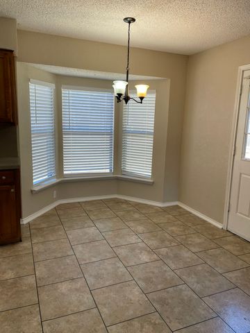 2414 PALO ALTO, Arlington, TX 76015