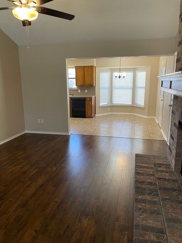 2414 PALO ALTO, Arlington, TX 76015