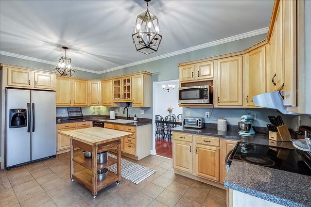 1624 Davis Road, Sadieville, KY 40370